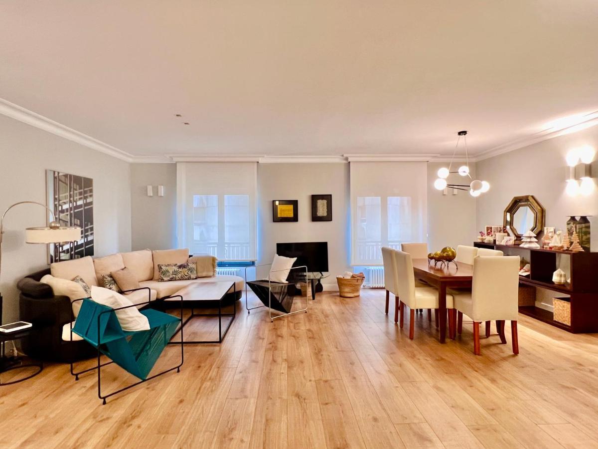 Housing Leon Gran Via Luxe Lejlighed Eksteriør billede